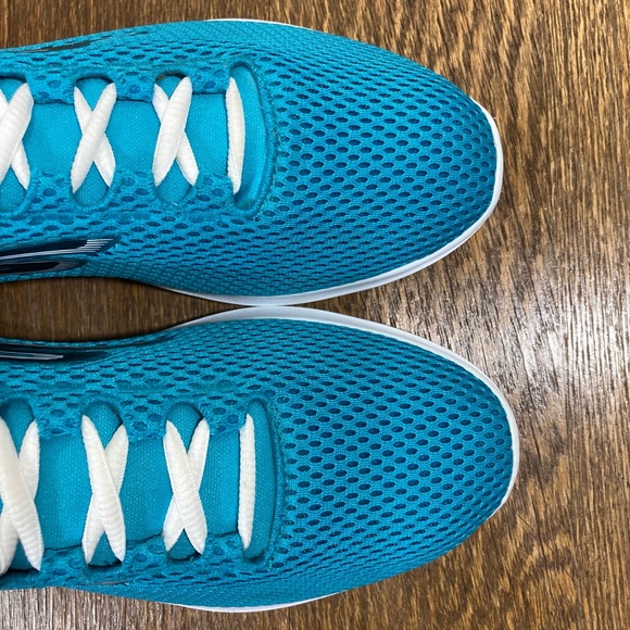 Skechers Go Train Lace Up Sneaker Women’s Size 8.5 Turquoise - Picture 6 of 12